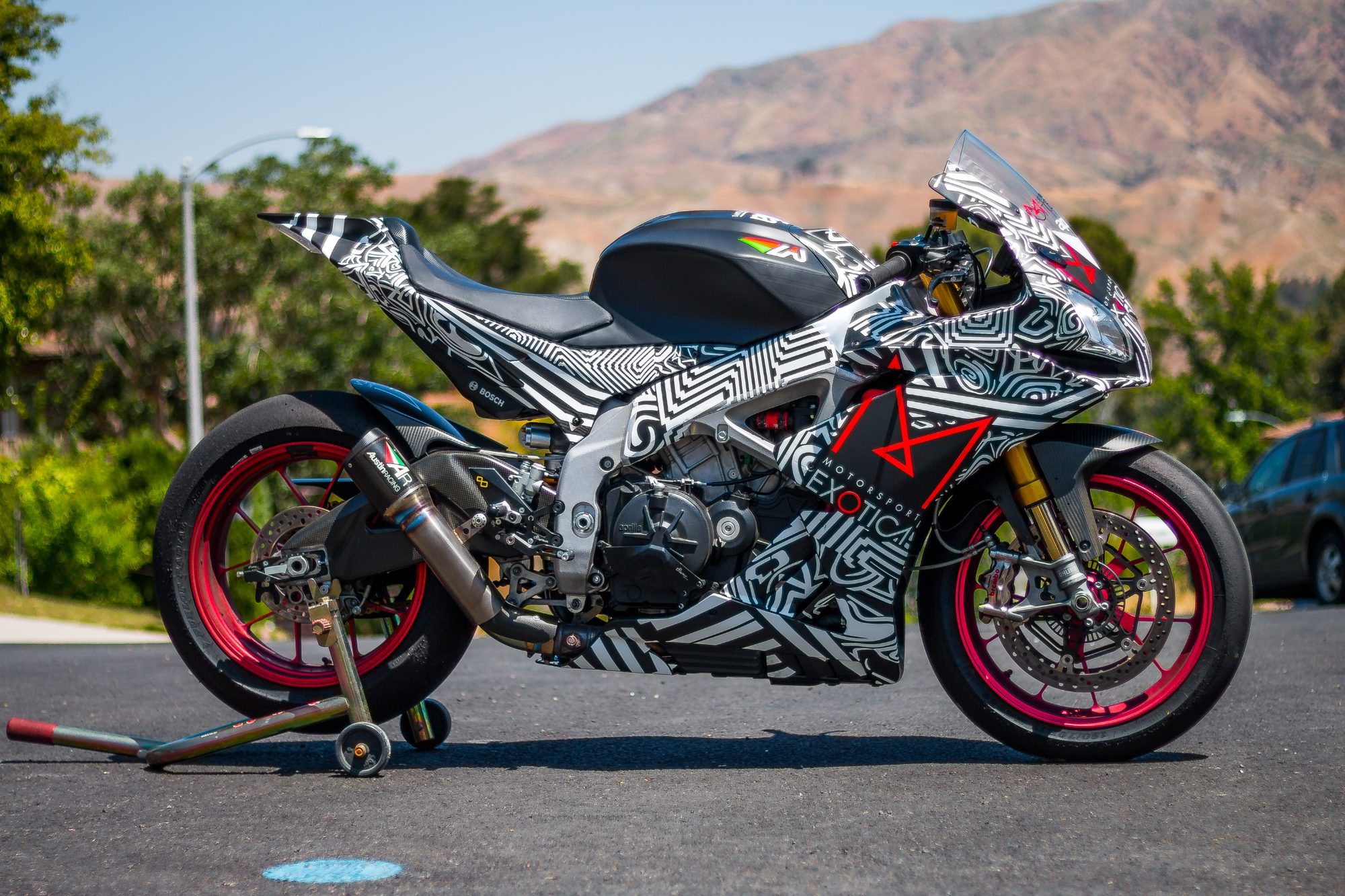 2015 Aprilia RSV4R-RF