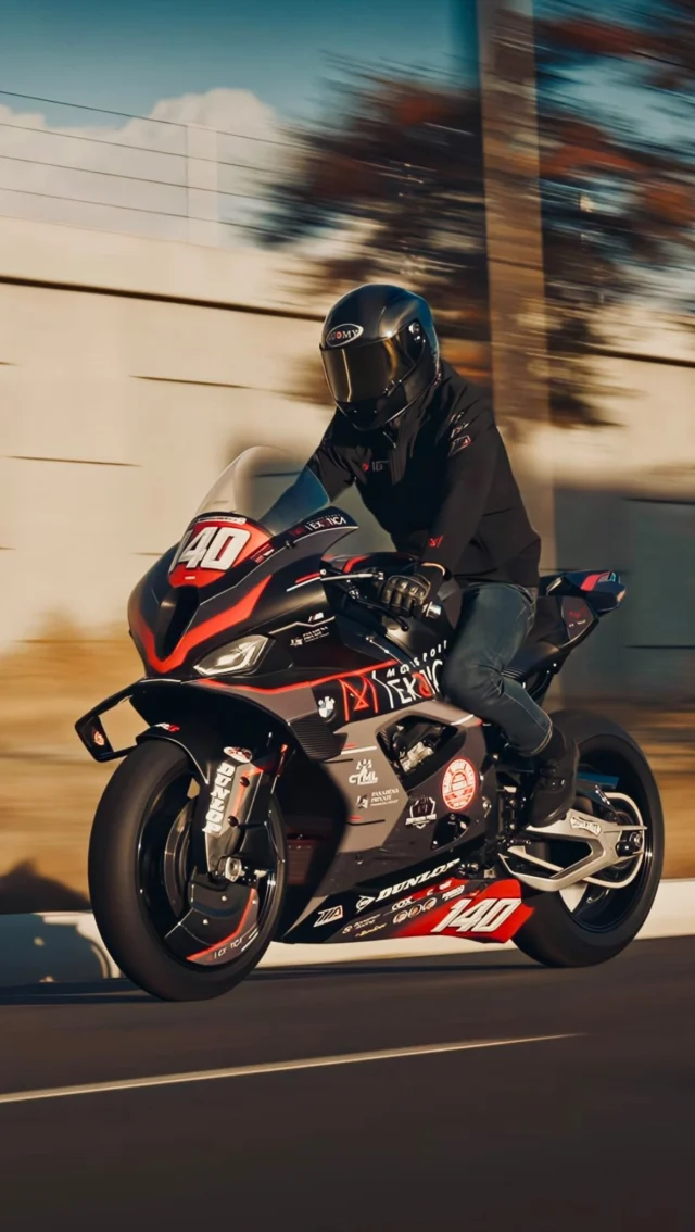 Sunday Solitude

#motorsportexotica #motorcycle #Racing #carbonfiber #titanium #bmw #bmwmotorrad #bmwconcepts #bmwmotorcycles #s1000rr #m1000rr #m1000r #superbike #racebike